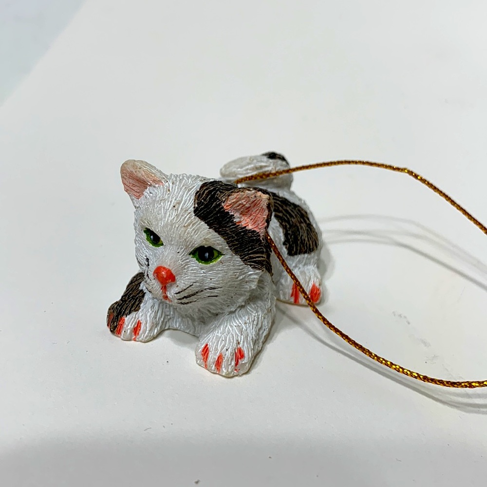 Vintage ornament tabby cat